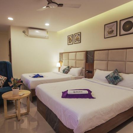 Radhe Suites Haïdarabad Extérieur photo