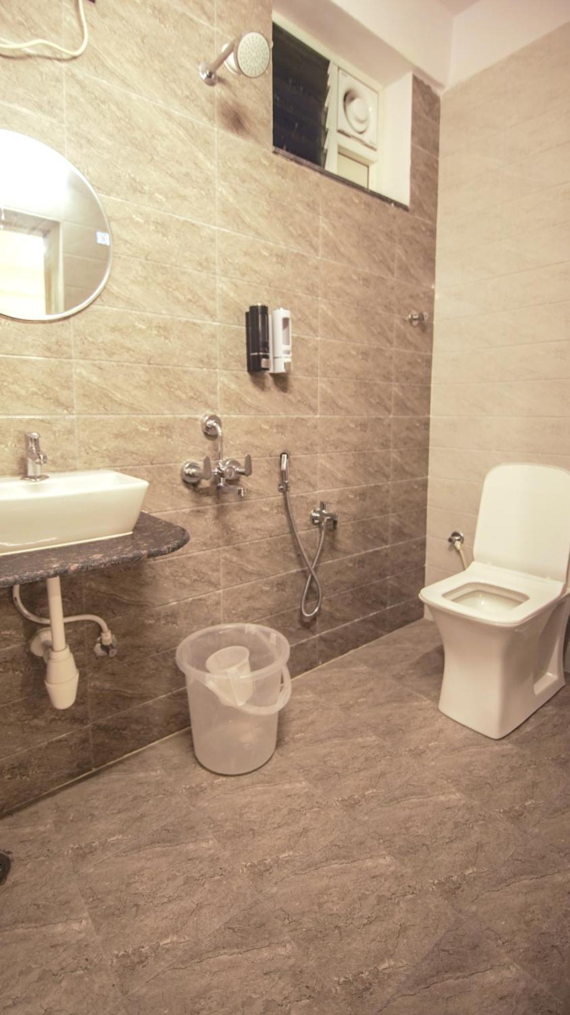 Radhe Suites Haïdarabad Extérieur photo
