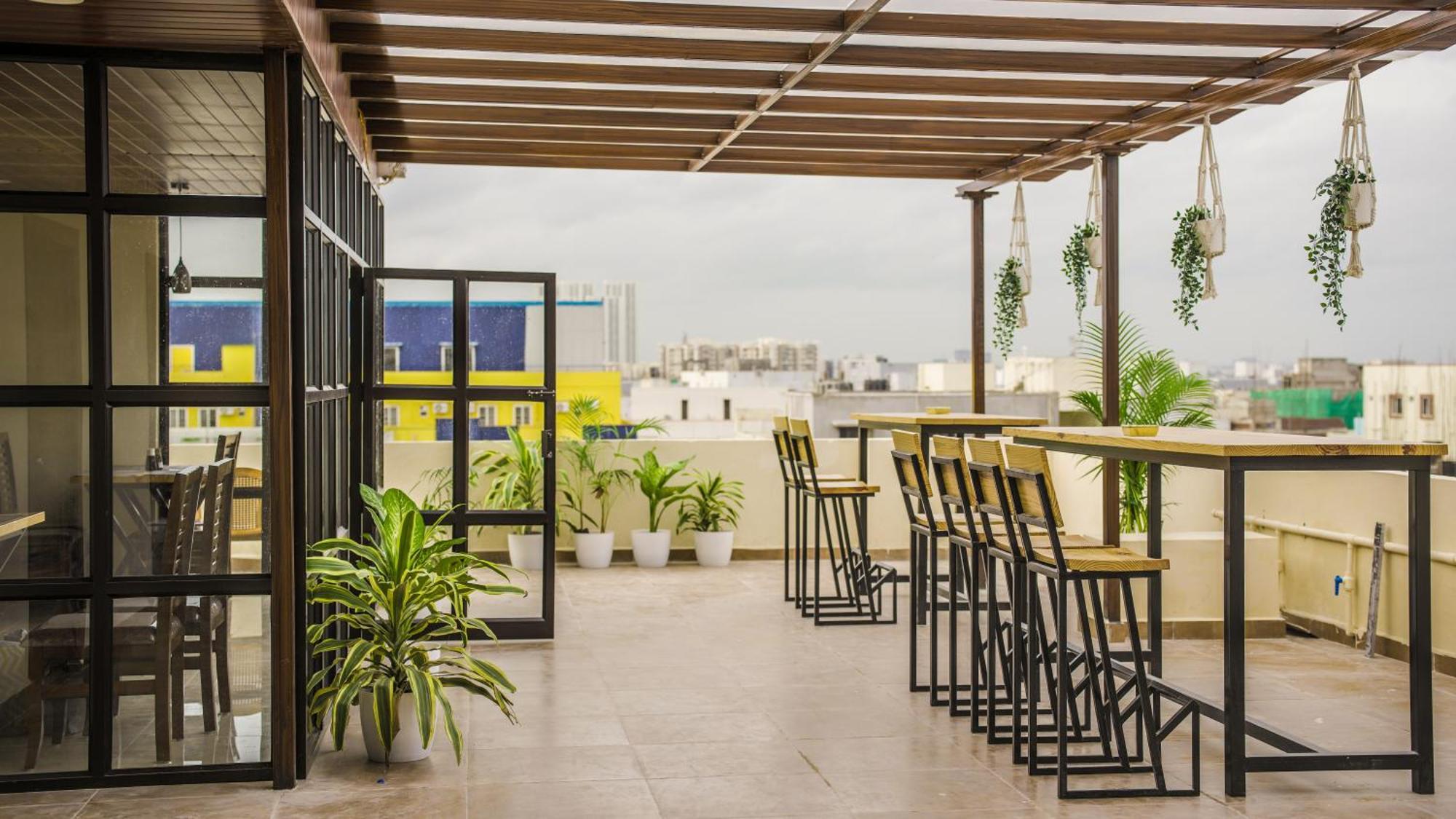 Radhe Suites Haïdarabad Extérieur photo